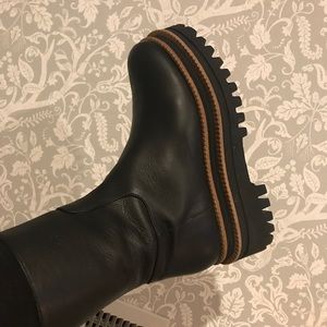 Paloma Barcelo platform ankle boots
